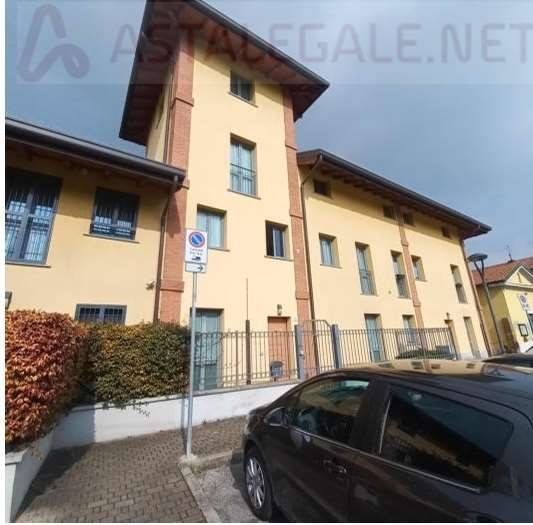appartamento in vendita ad Arese