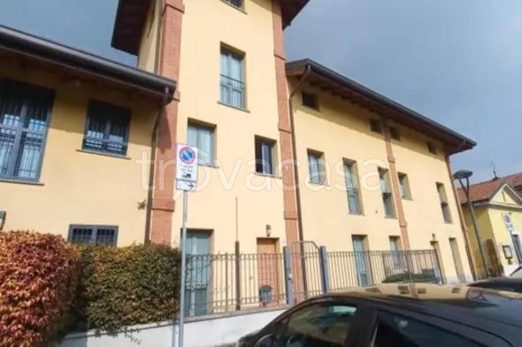 appartamento in vendita ad Arese