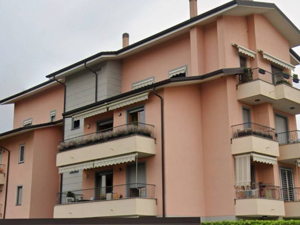 appartamento in vendita ad Arese