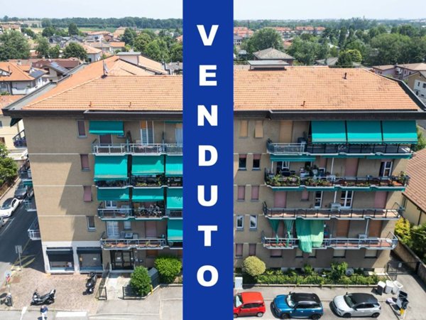 appartamento in vendita ad Arese