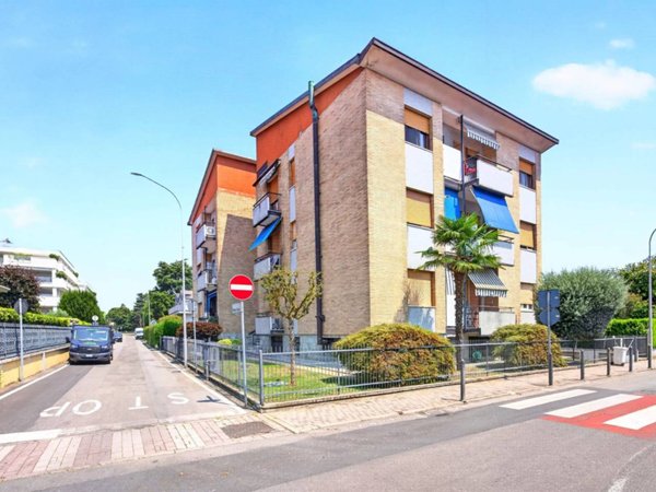 appartamento in vendita ad Arese