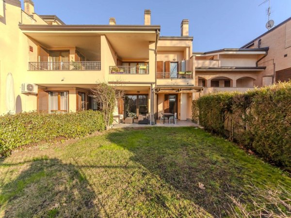 appartamento in vendita ad Arese