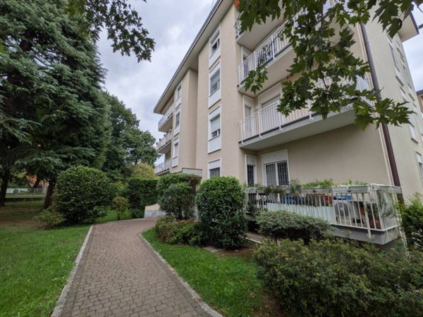 appartamento in vendita ad Arese