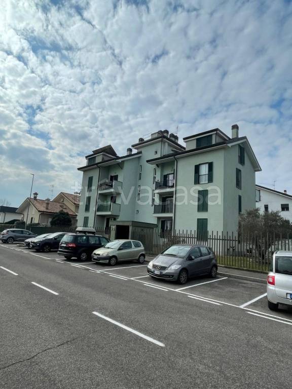 appartamento in vendita ad Arluno