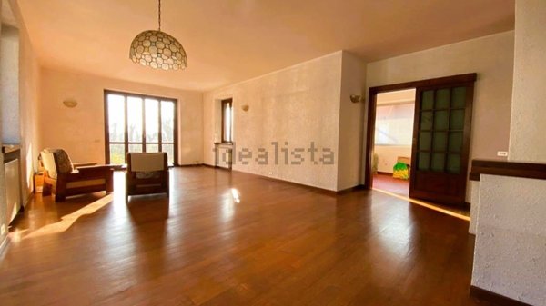 casa indipendente in vendita ad Arluno