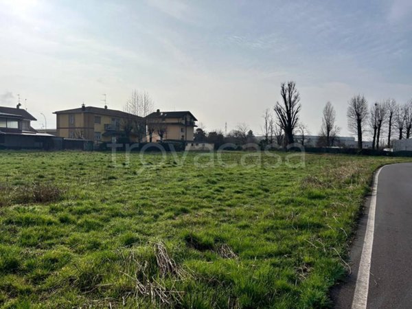 terreno agricolo in vendita ad Arluno