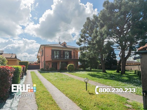 casa indipendente in vendita ad Arluno