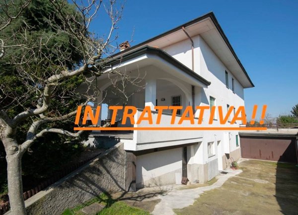 casa indipendente in vendita ad Arluno