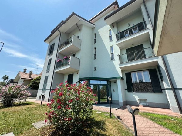 appartamento in vendita ad Arluno