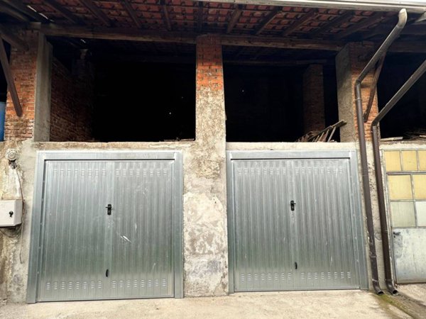casale in vendita ad Arluno