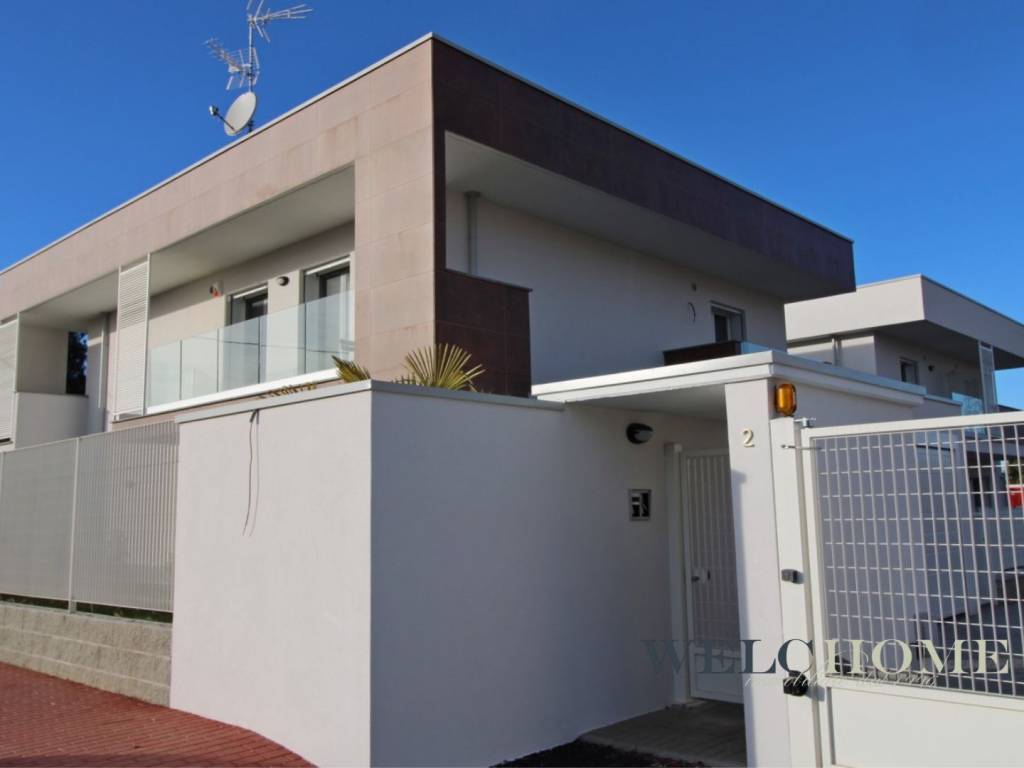 casa indipendente in vendita ad Arluno