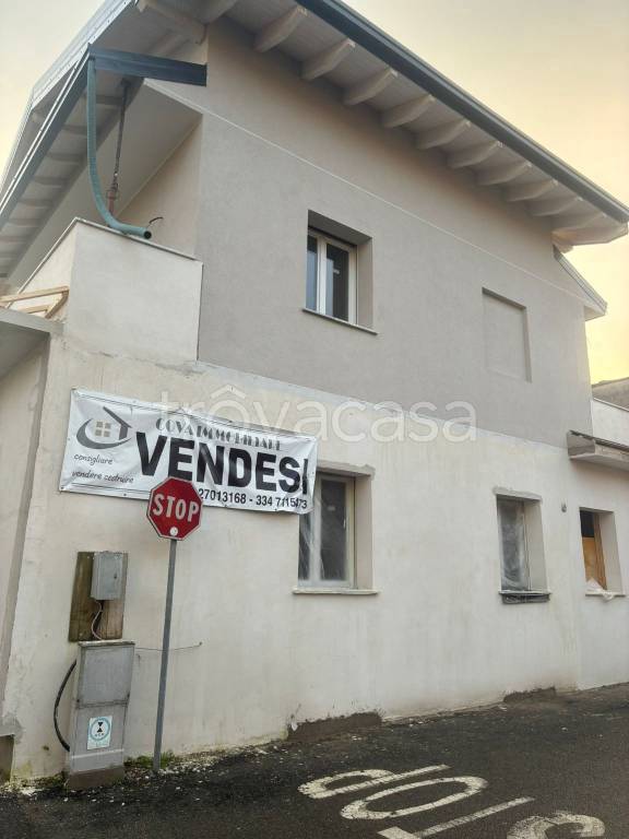 appartamento in vendita ad Arluno