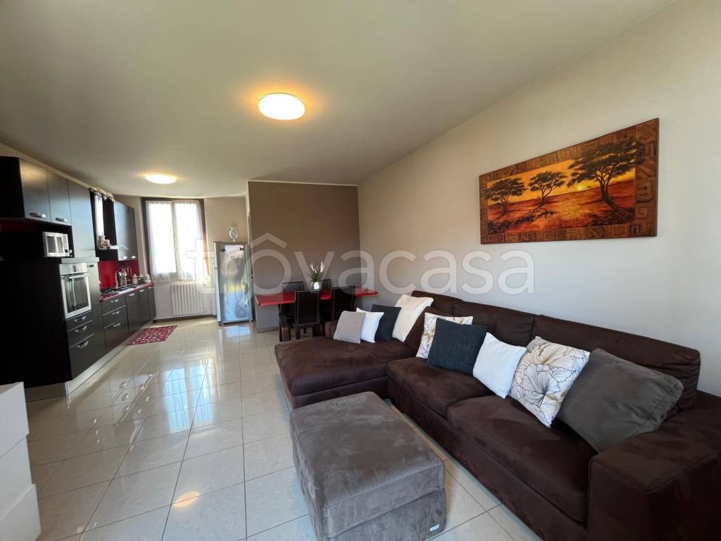 appartamento in vendita ad Arluno