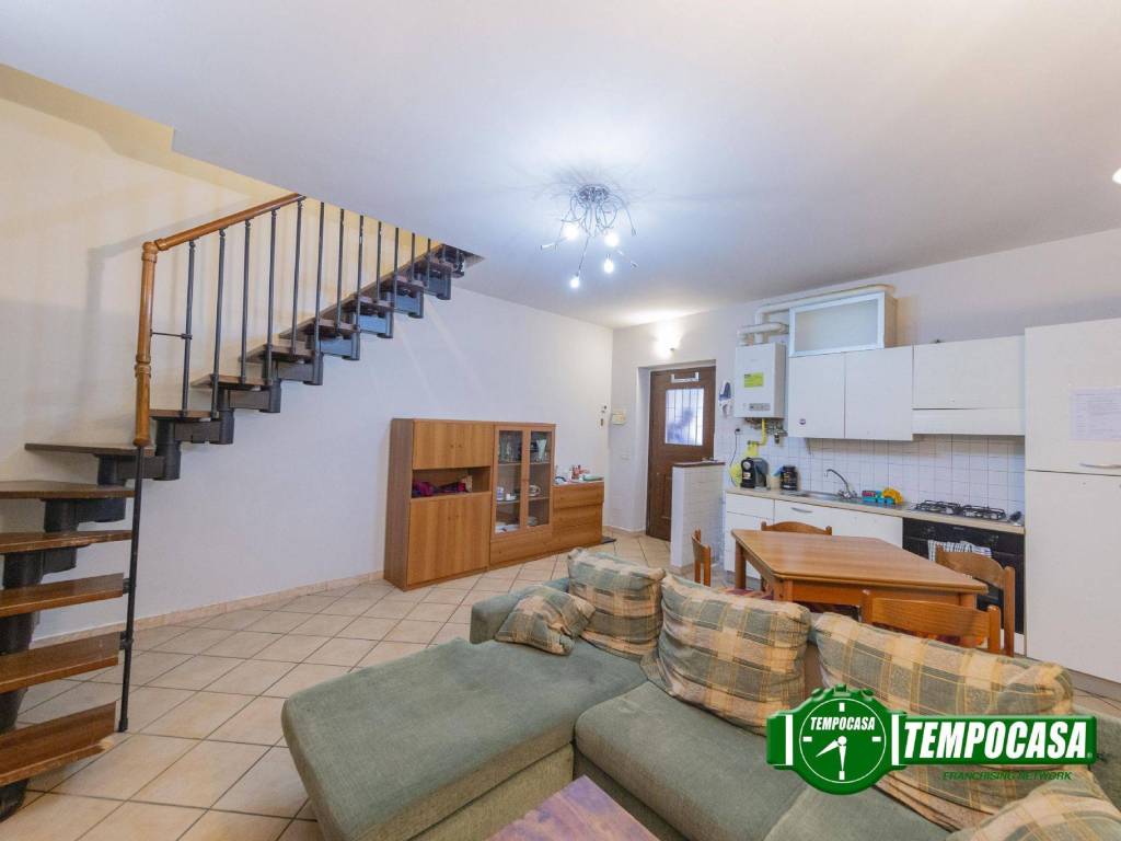 casa indipendente in vendita ad Arluno