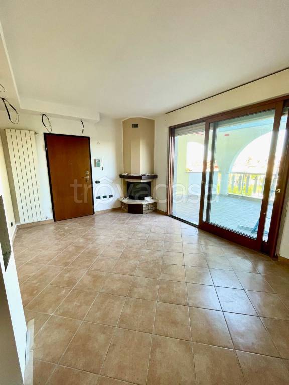 appartamento in vendita ad Arluno