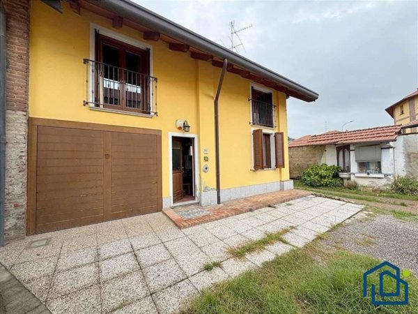 appartamento in vendita ad Arluno