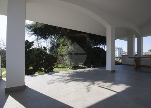 casa indipendente in vendita ad Arluno