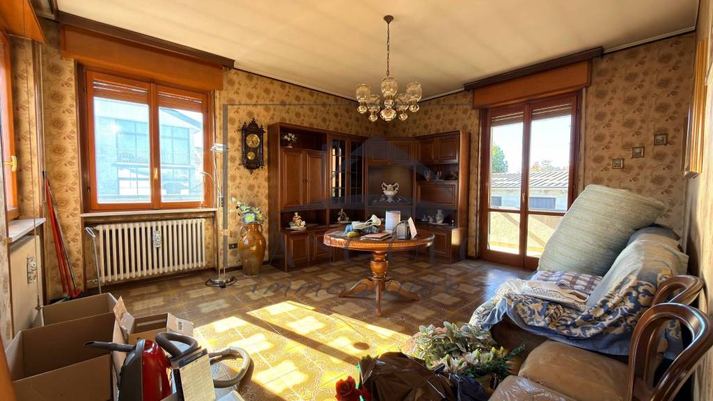 casa indipendente in vendita ad Arluno