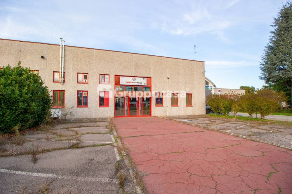 ufficio in vendita ad Arluno