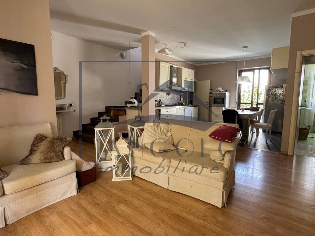 casa indipendente in vendita ad Arluno