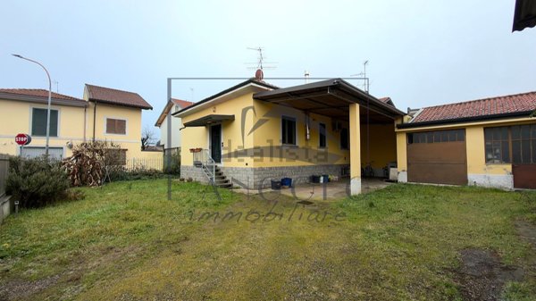 appartamento in vendita ad Arluno