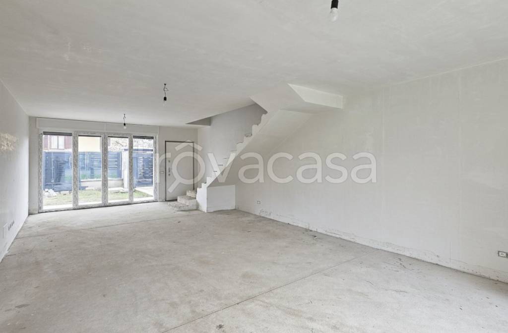 casa indipendente in vendita ad Arluno