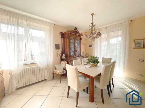 casa indipendente in vendita ad Arluno