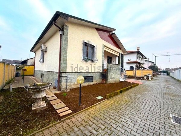 appartamento in vendita ad Arluno