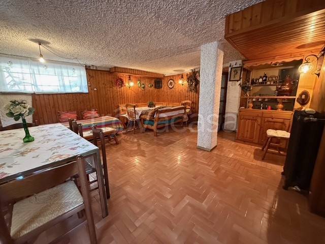 casa indipendente in vendita ad Arluno