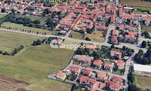 casa indipendente in vendita ad Arluno