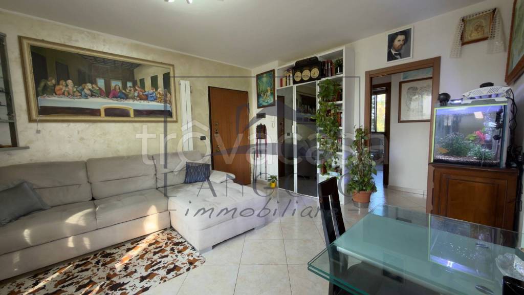 appartamento in vendita ad Arluno