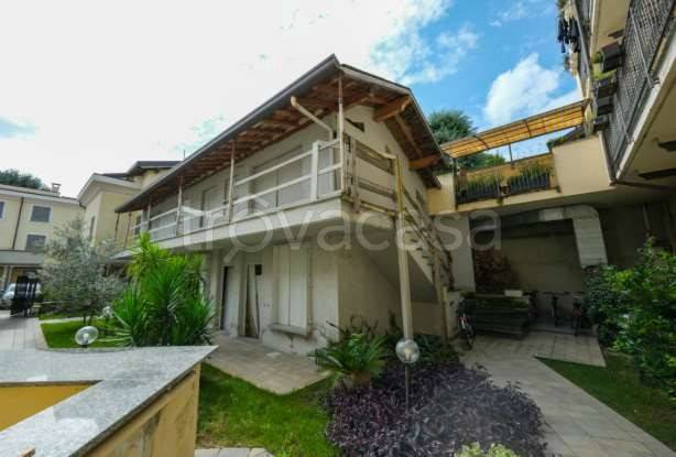 casa indipendente in vendita ad Arluno