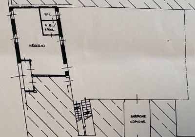 negozio in vendita ad Arluno