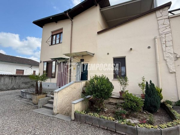 appartamento in vendita ad Arluno