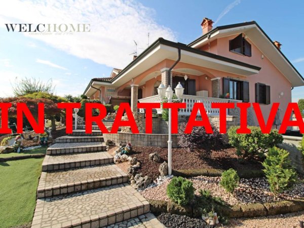 casa indipendente in vendita ad Arluno in zona Rogorotto