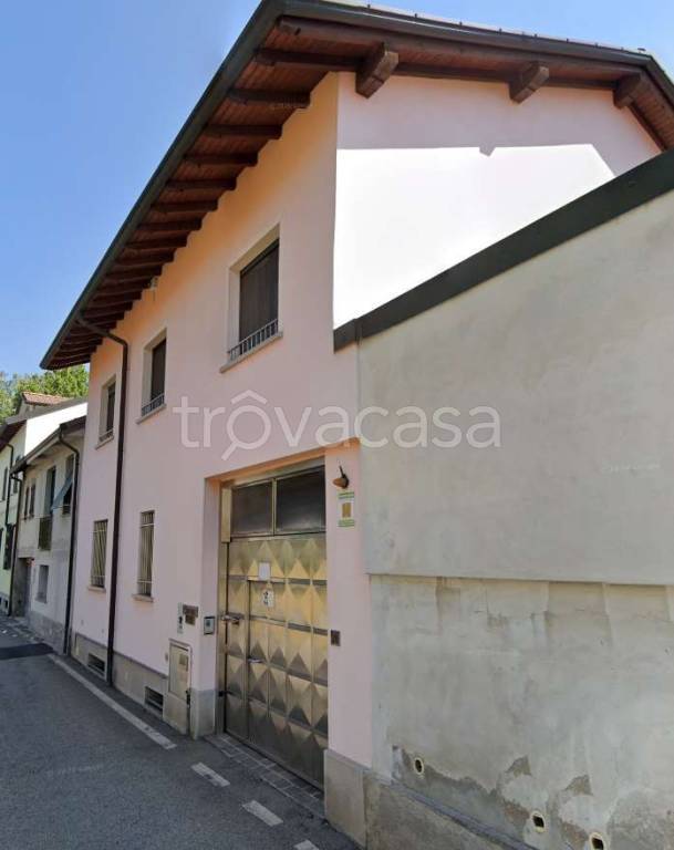 casa indipendente in vendita ad Arluno