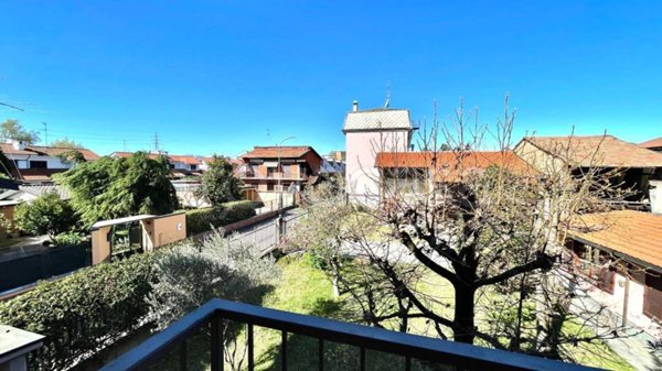 casa indipendente in vendita ad Arluno in zona Rogorotto