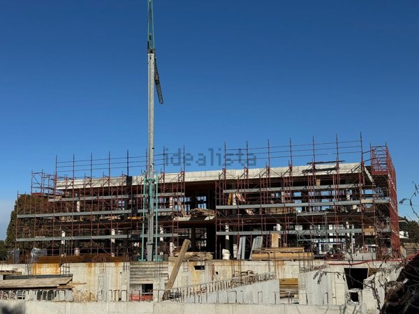 appartamento in vendita ad Arluno in zona Rogorotto