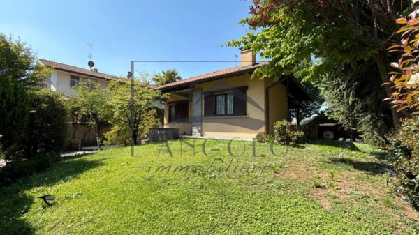 casa indipendente in vendita ad Arluno