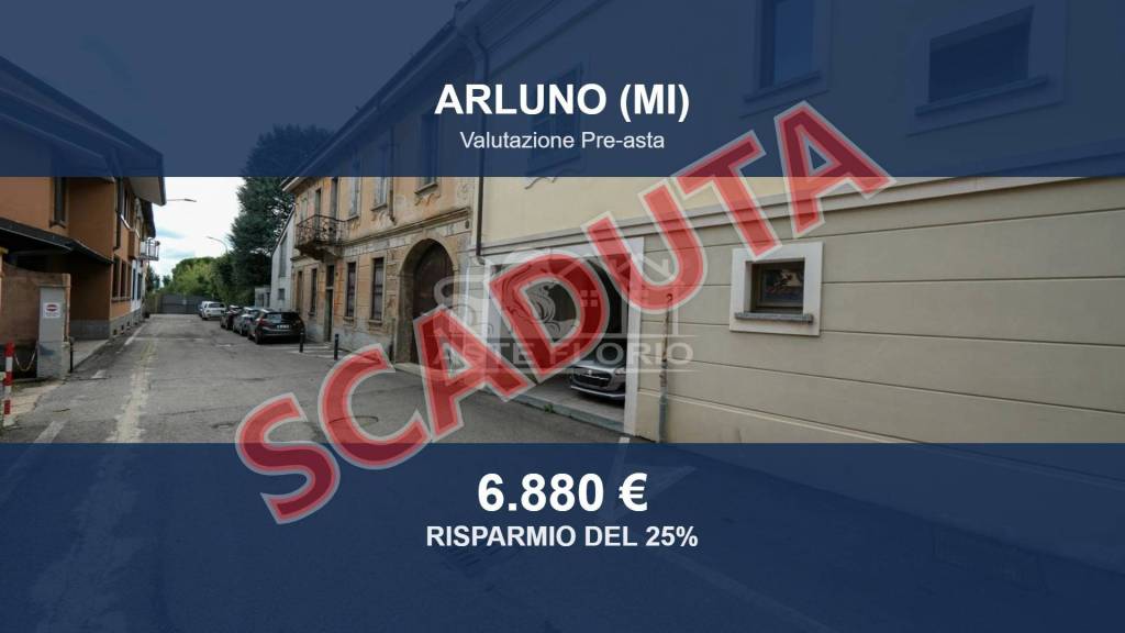 box auto in vendita ad Arluno in zona Rogorotto