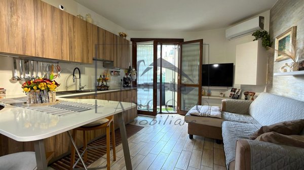 appartamento in vendita ad Arluno in zona Rogorotto