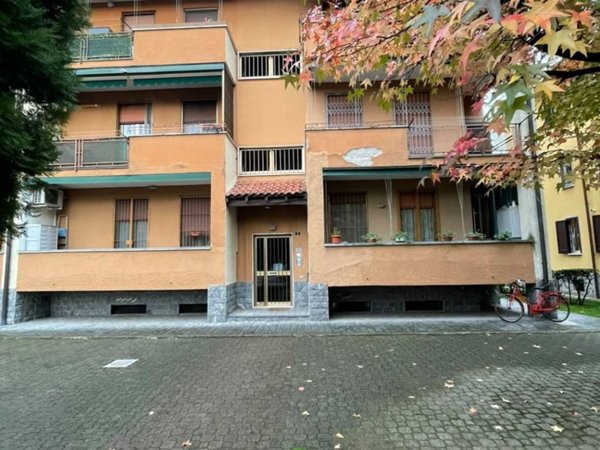 appartamento in vendita ad Arluno in zona Rogorotto