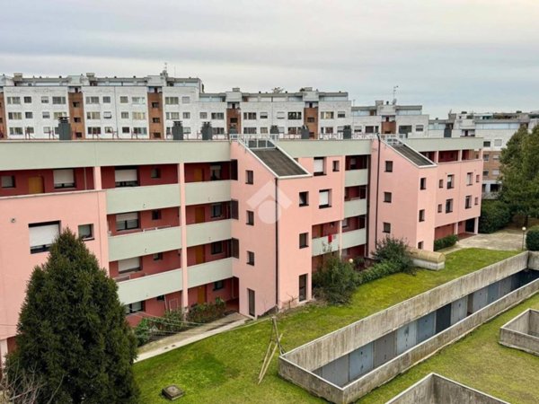 appartamento in vendita ad Assago