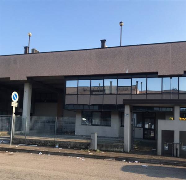 casa semindipendente in vendita ad Assago