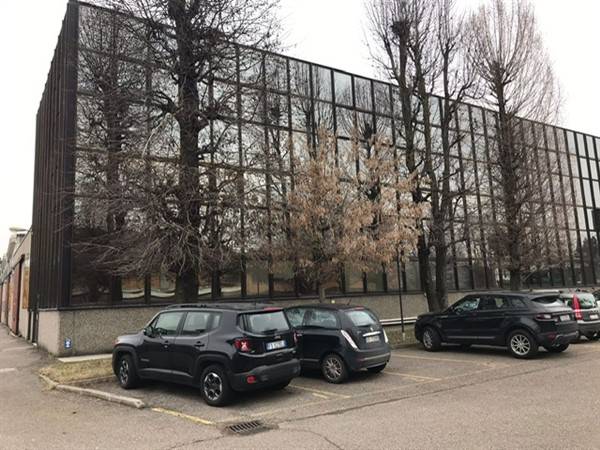 ufficio in vendita ad Assago
