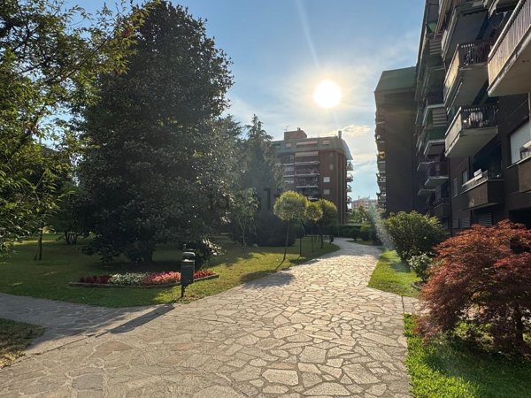 appartamento in vendita ad Assago
