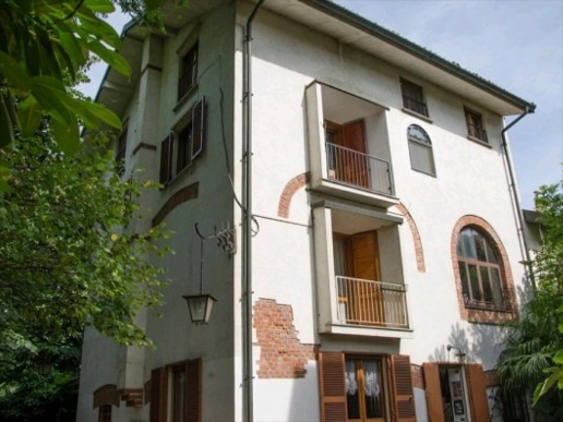casa indipendente in vendita ad Assago