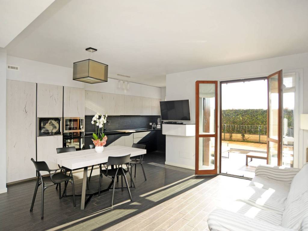 appartamento in vendita ad Assago