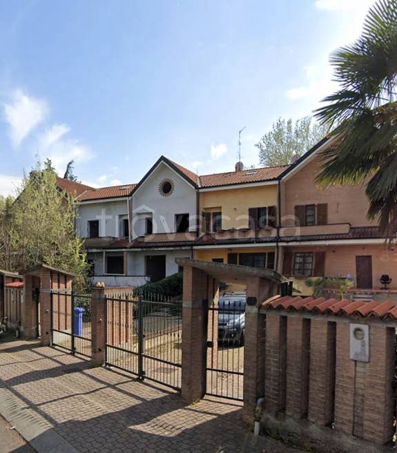 casa indipendente in vendita ad Assago