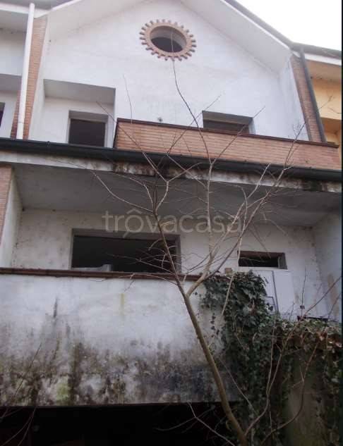 casa indipendente in vendita ad Assago